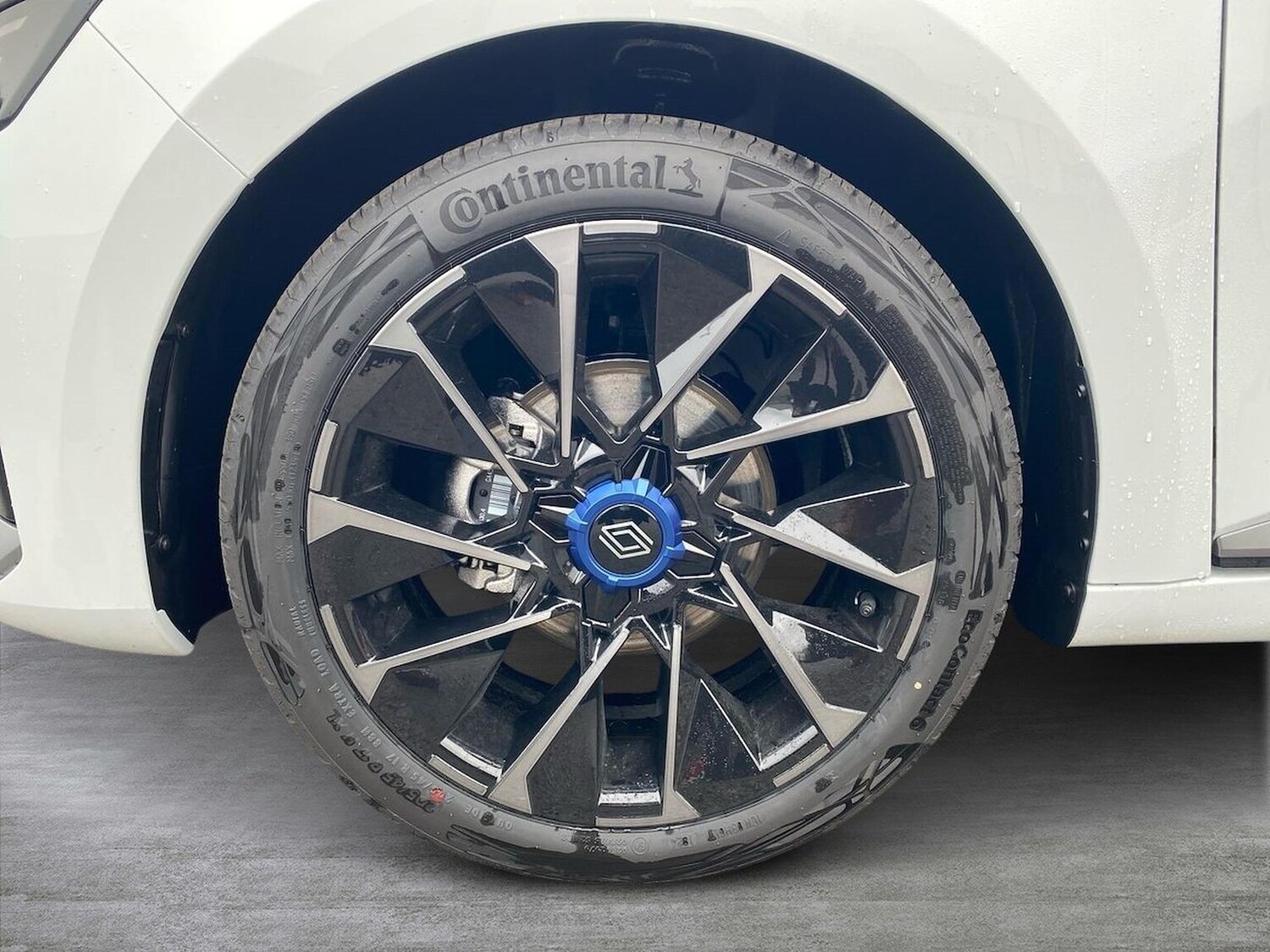 Used Renault Clio 2025 for sale - 77033404: Photo 4