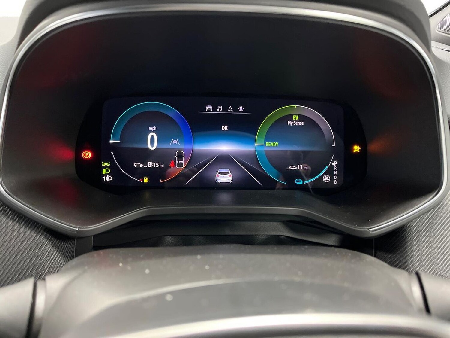 Used Renault Clio 2025 for sale - 77033404: Photo 8