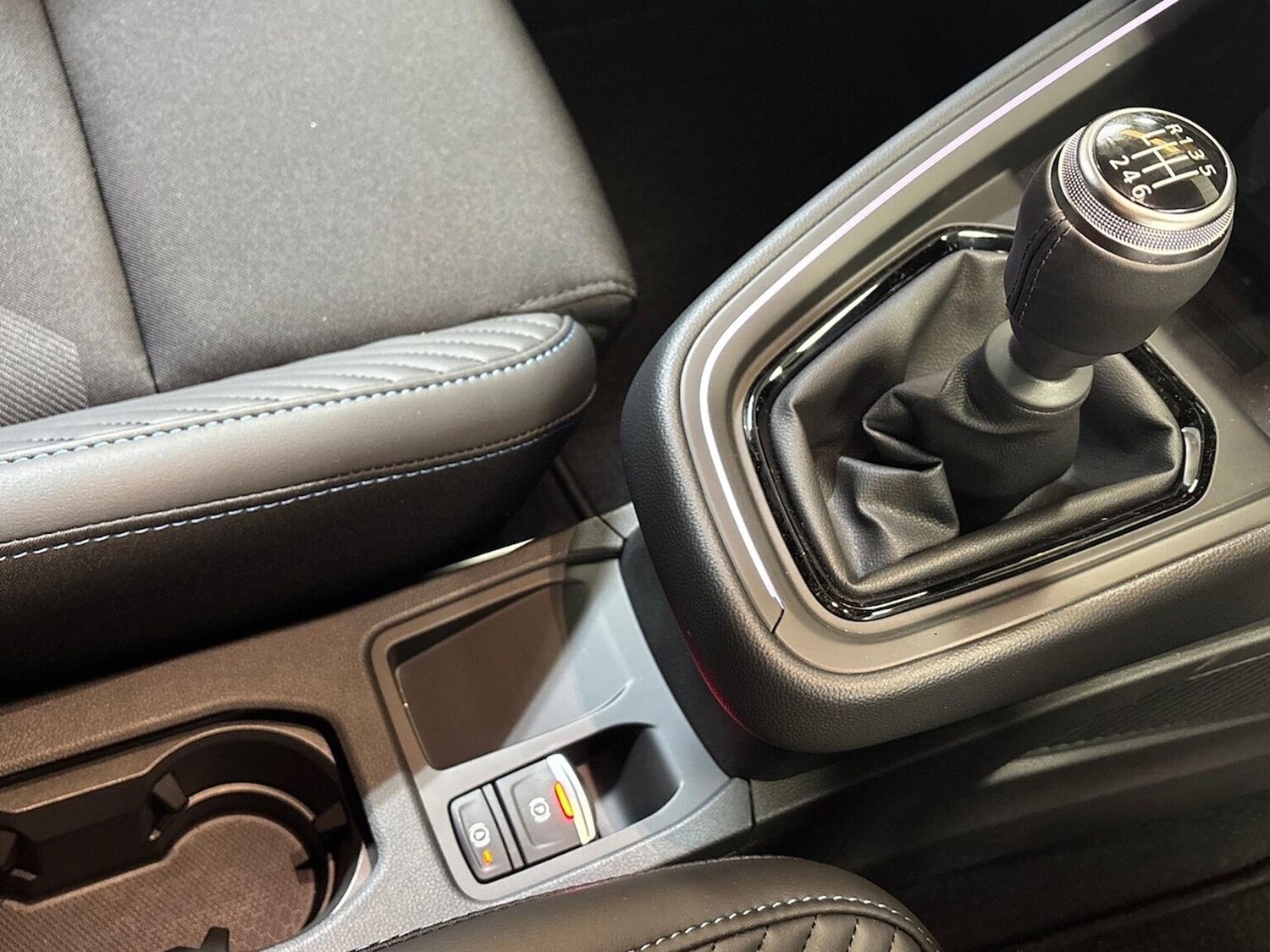 Used Renault Clio 2025 for sale - 77033414: Photo 11