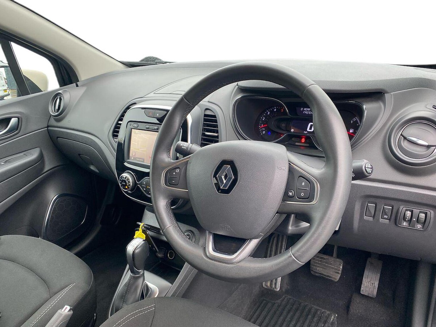 Used Renault Captur 2018 for sale - 76566585: Photo 15