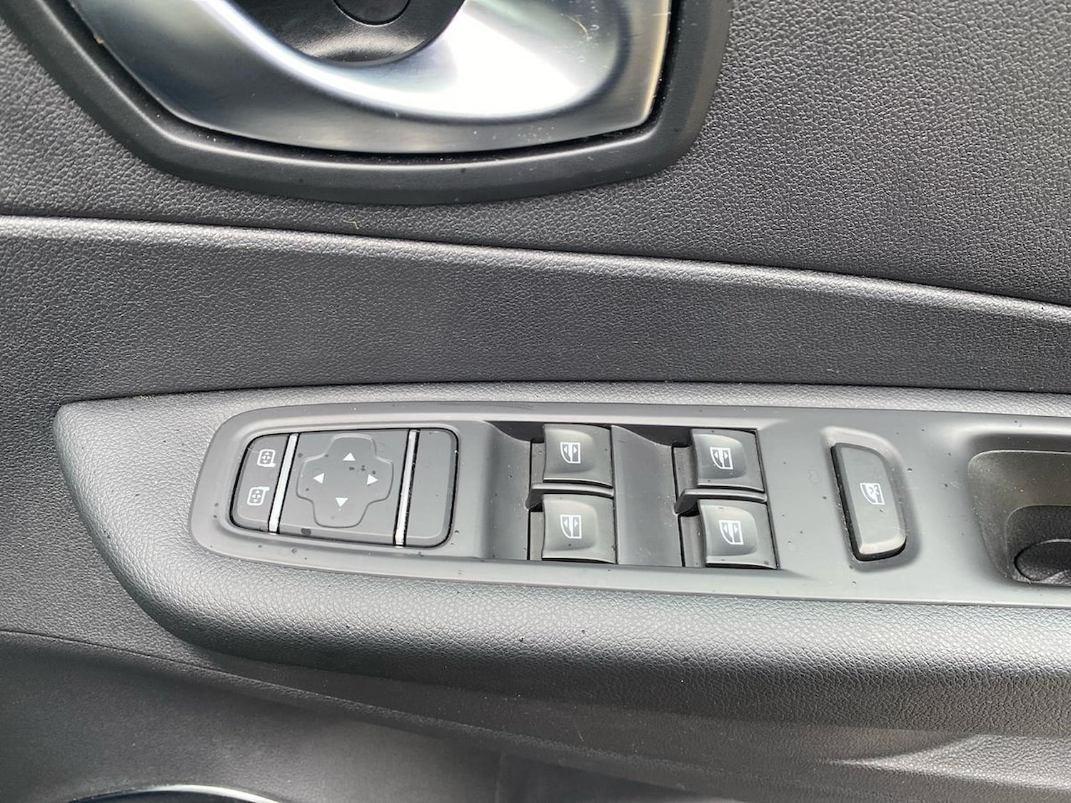 Used Renault Captur 2018 for sale - 76566585: Photo 21