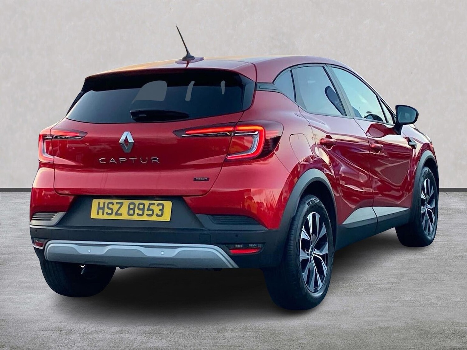 Used Renault Captur 2024 for sale - 76357875: Photo 18