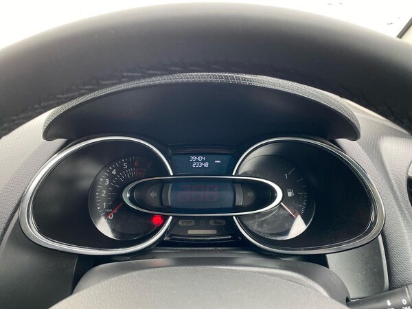 Used Renault Clio 2019 for sale - 76159484: Photo 10
