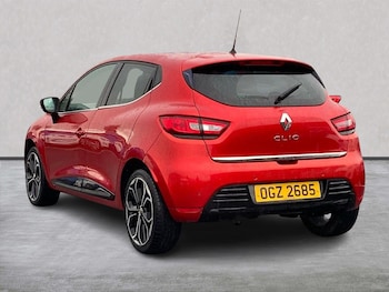 Used Renault Clio 2019 for sale - 76159484: Photo 2