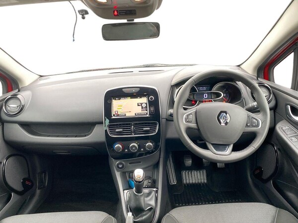 Used Renault Clio 2019 for sale - 76159484: Photo 8