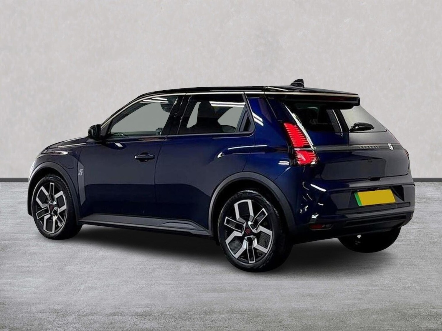 Used Renault 5 2025 for sale - 77489648: Photo 2