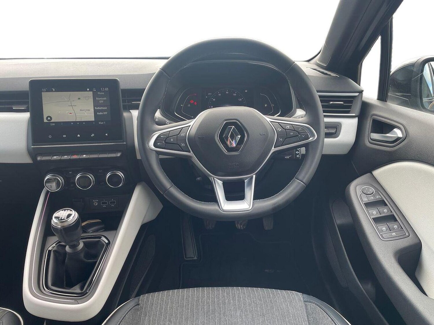 Used Renault Clio 2023 for sale - 78211139: Photo 11