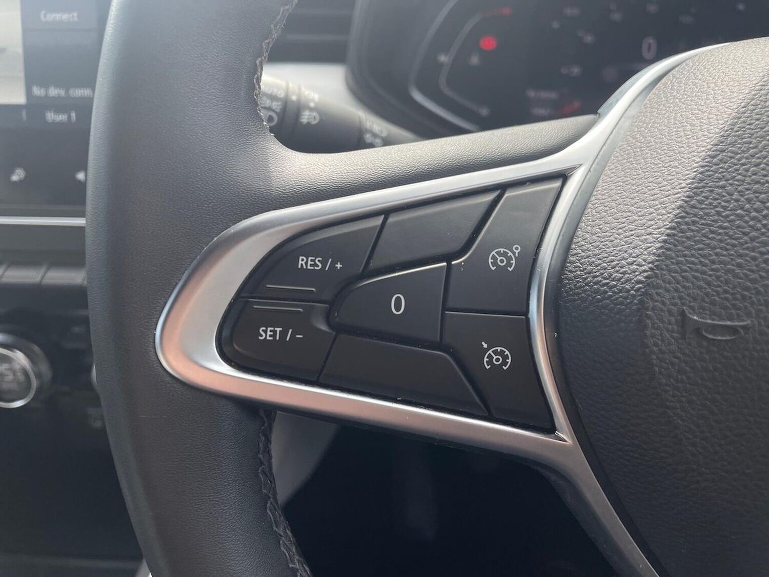 Used Renault Clio 2023 for sale - 78211139: Photo 27