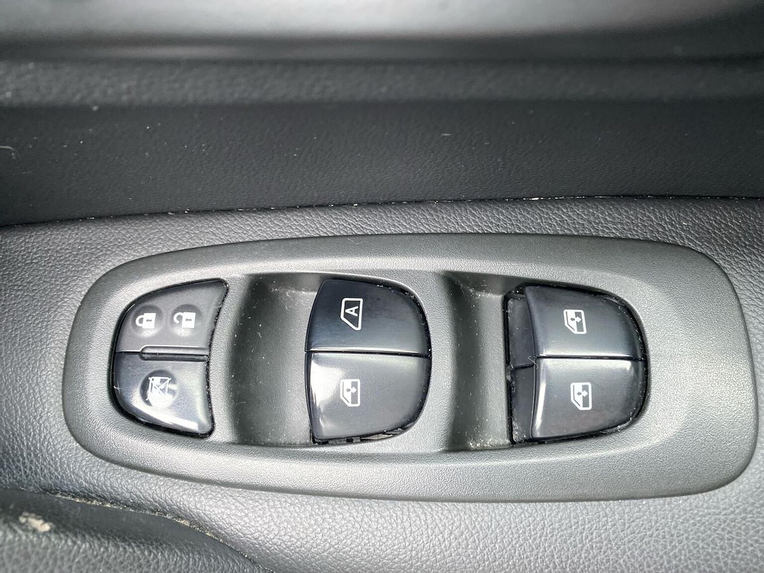 Used Renault Kadjar 2018 for sale - 76455232: Photo 21