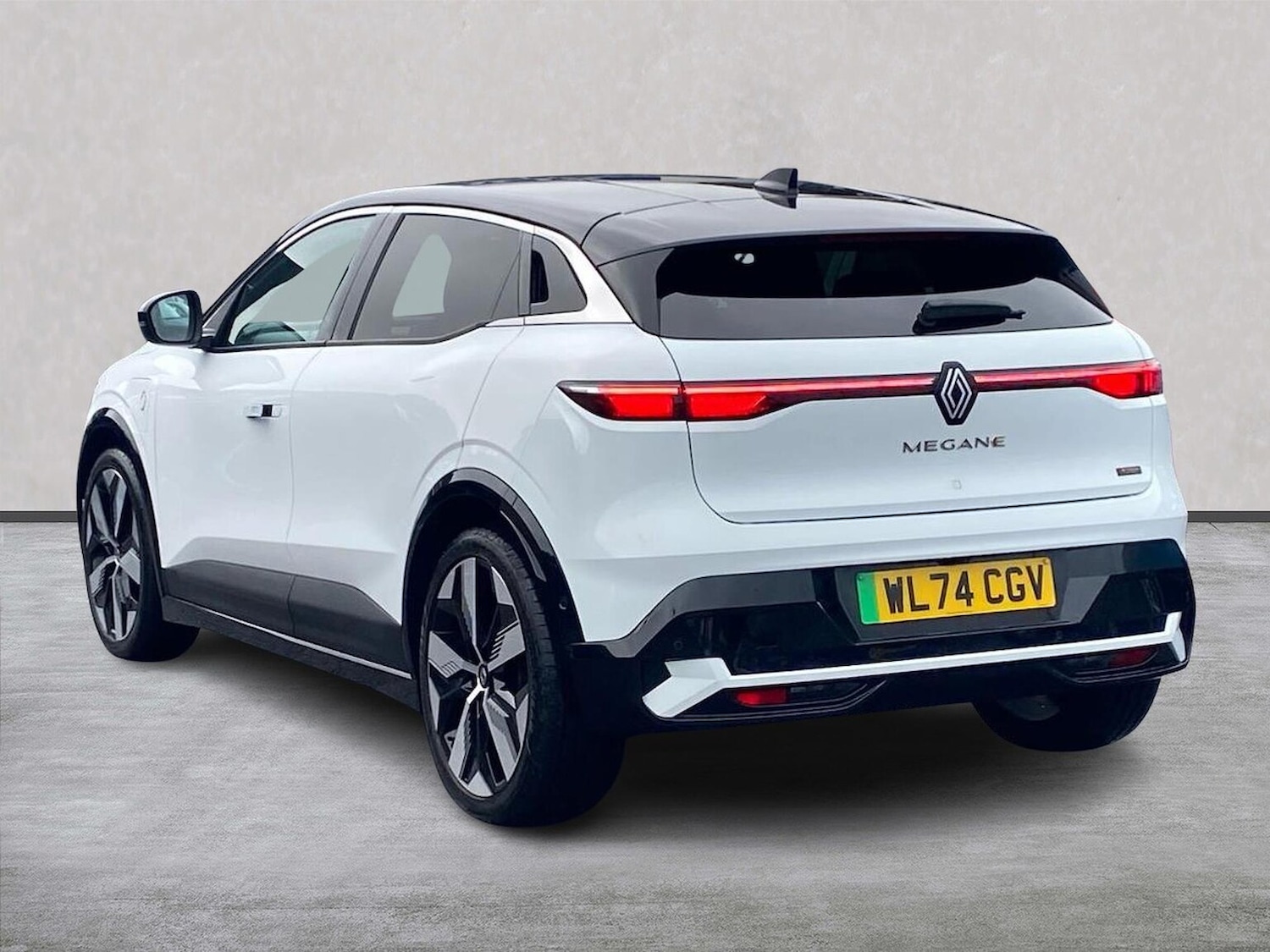 Used Renault Megane E Tech 2025 for sale - 77845372: Photo 2