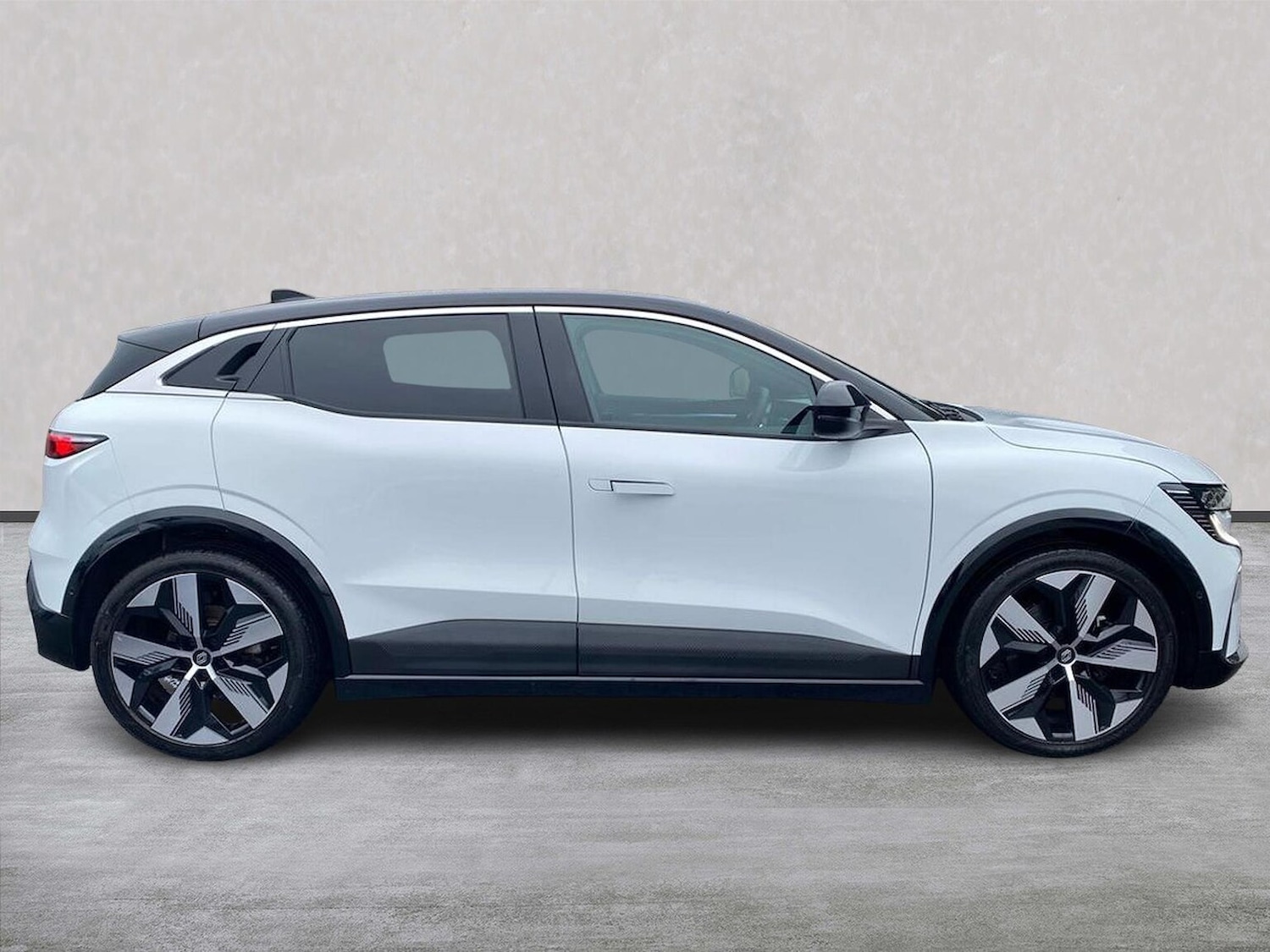 Used Renault Megane E Tech 2025 for sale - 77845372: Photo 3