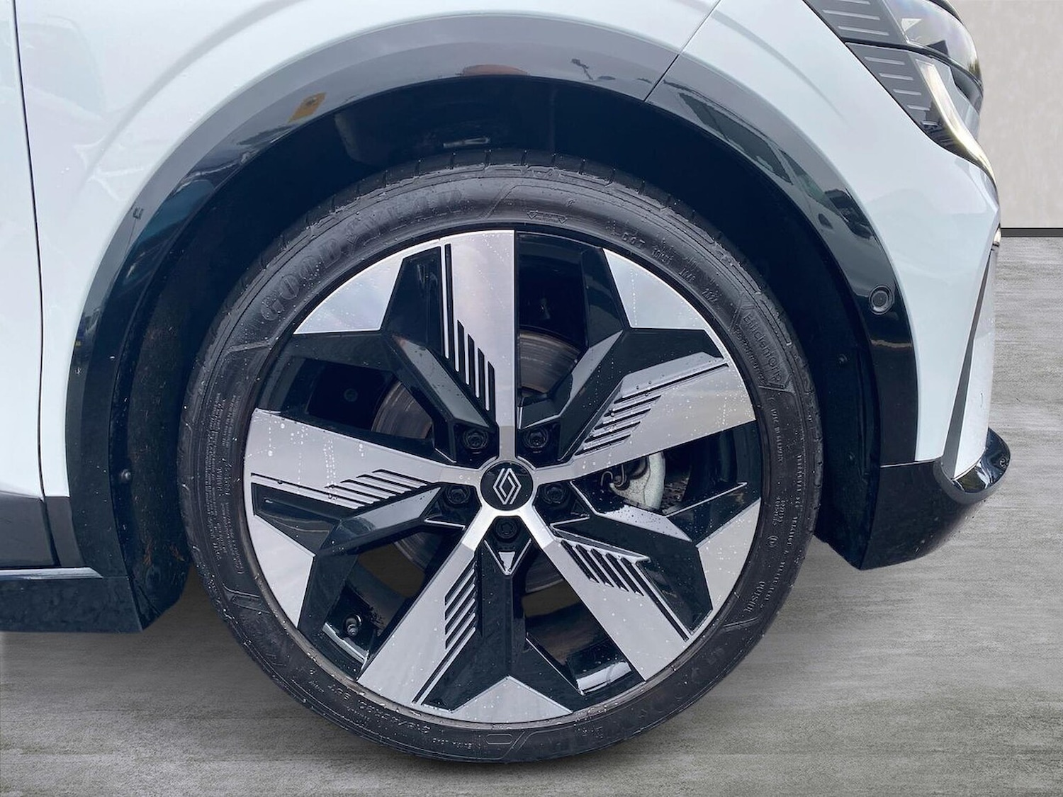 Used Renault Megane E Tech 2025 for sale - 77845372: Photo 6