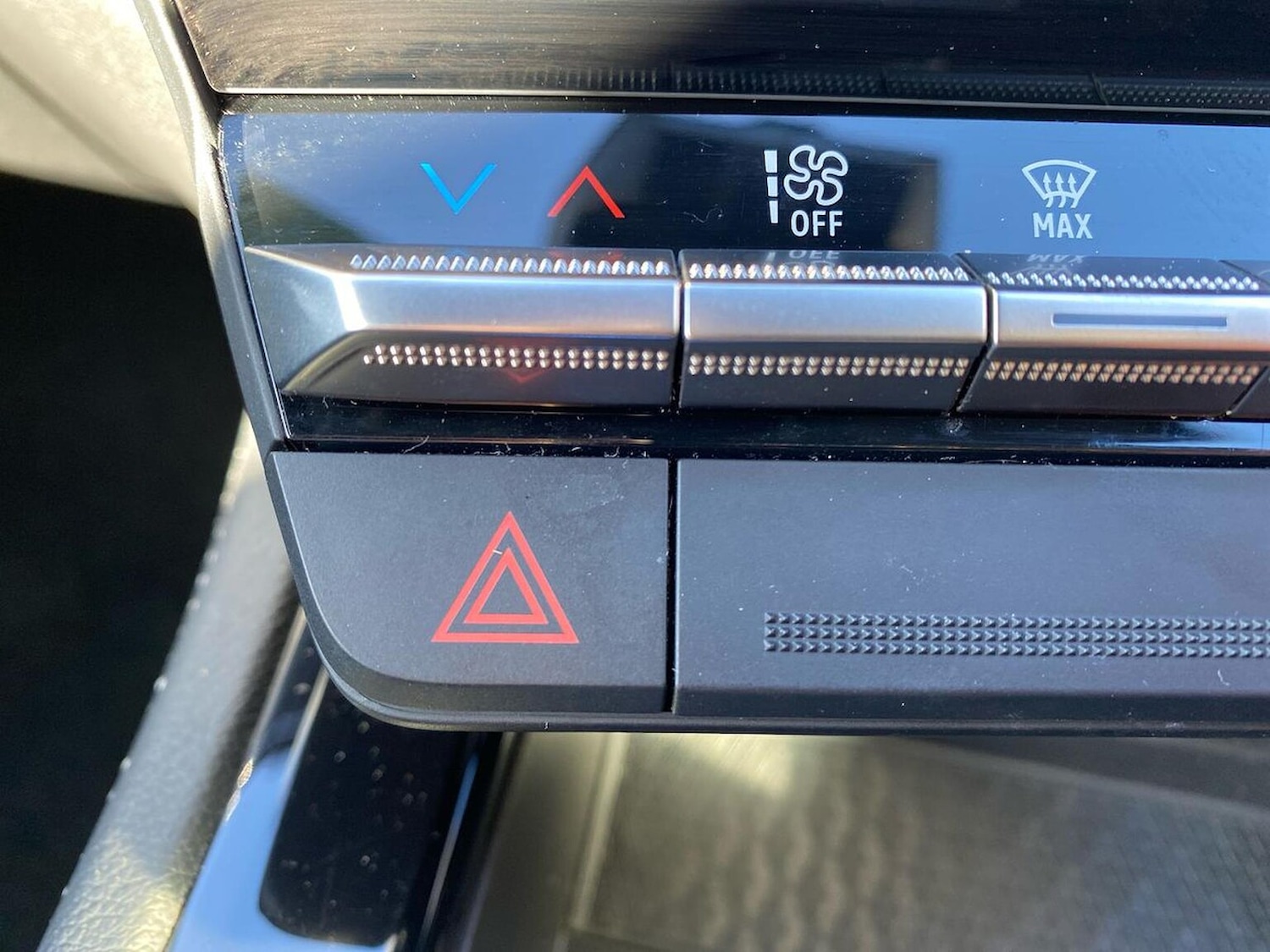 Used Renault Other 2024 for sale - 78191618: Photo 24