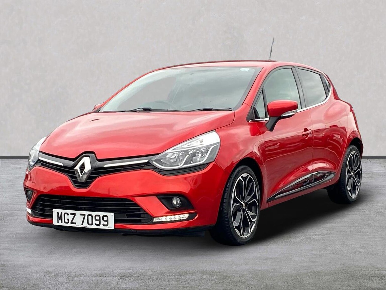 Used Renault Clio 2019 for sale - 77489632: Photo 20