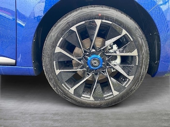 Used Renault Clio 2025 for sale - 77033411: Photo