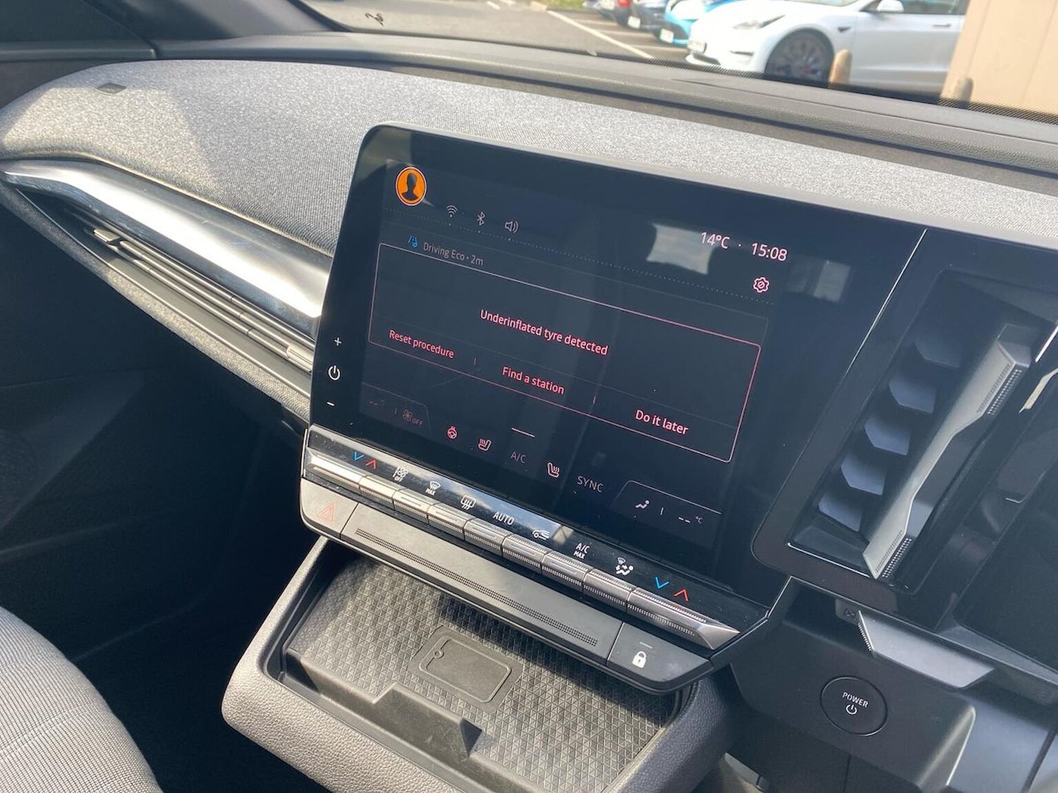 Used Renault Megane E Tech 2023 for sale - 76450566: Photo 11