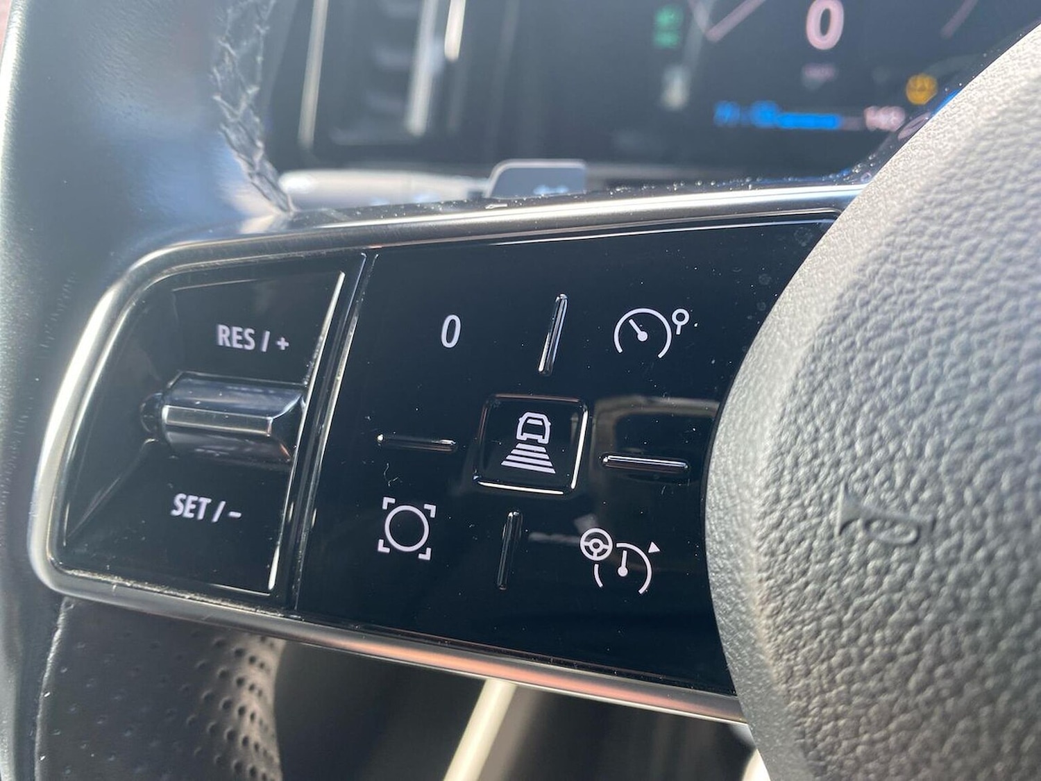 Used Renault Megane E Tech 2023 for sale - 76450566: Photo 27