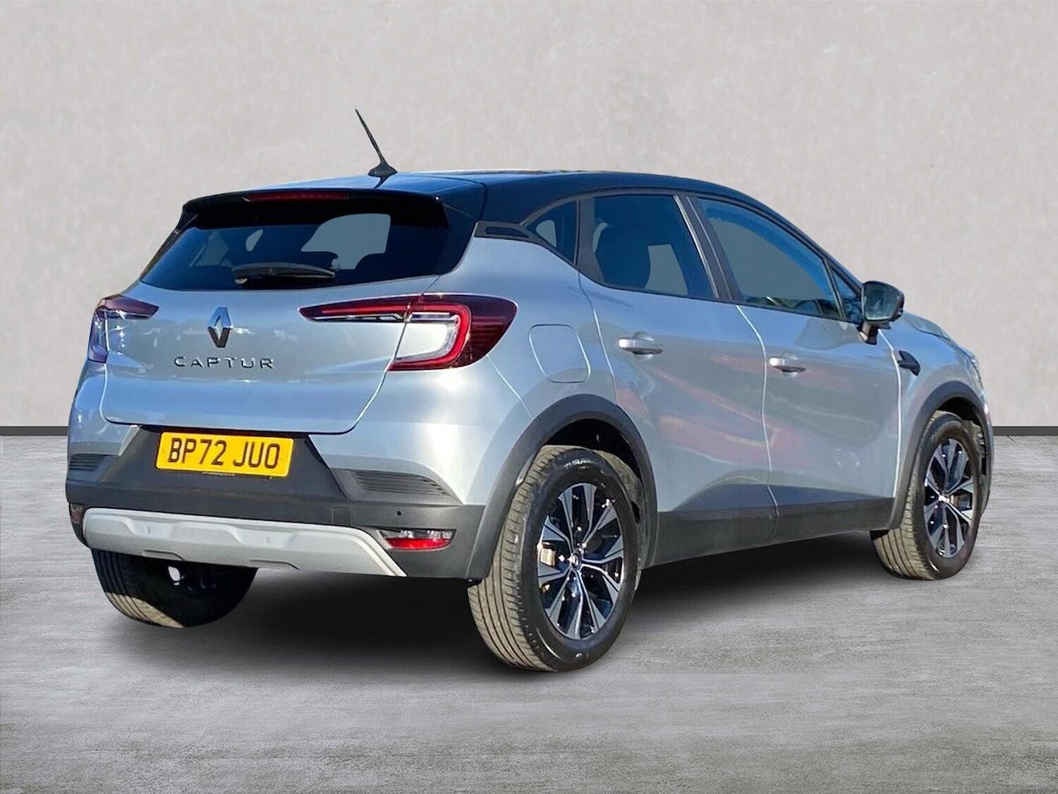 Used Renault Captur 2022 for sale - 76566572: Photo 18