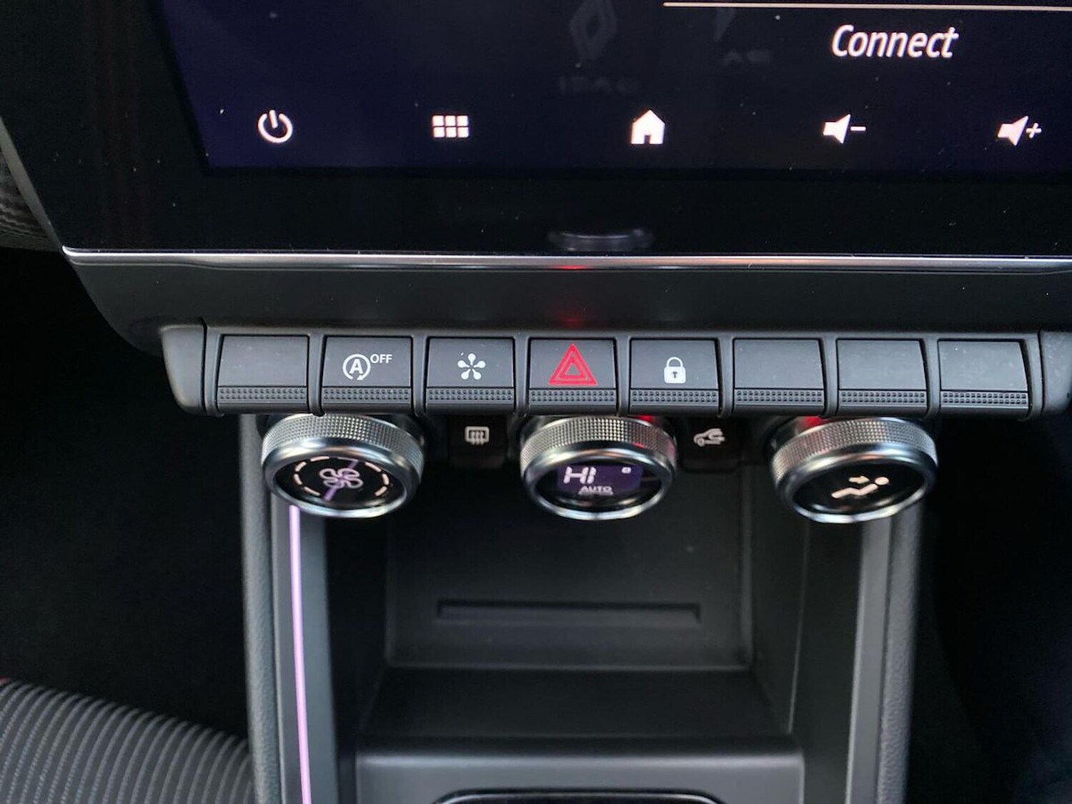 Used Renault Clio 2021 for sale - 76831992: Photo 22