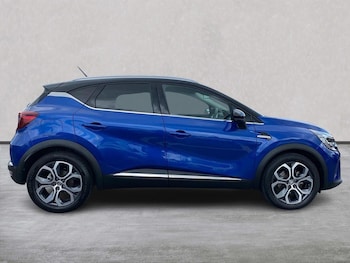 Used Renault Captur 2022 for sale - 75490810: Photo