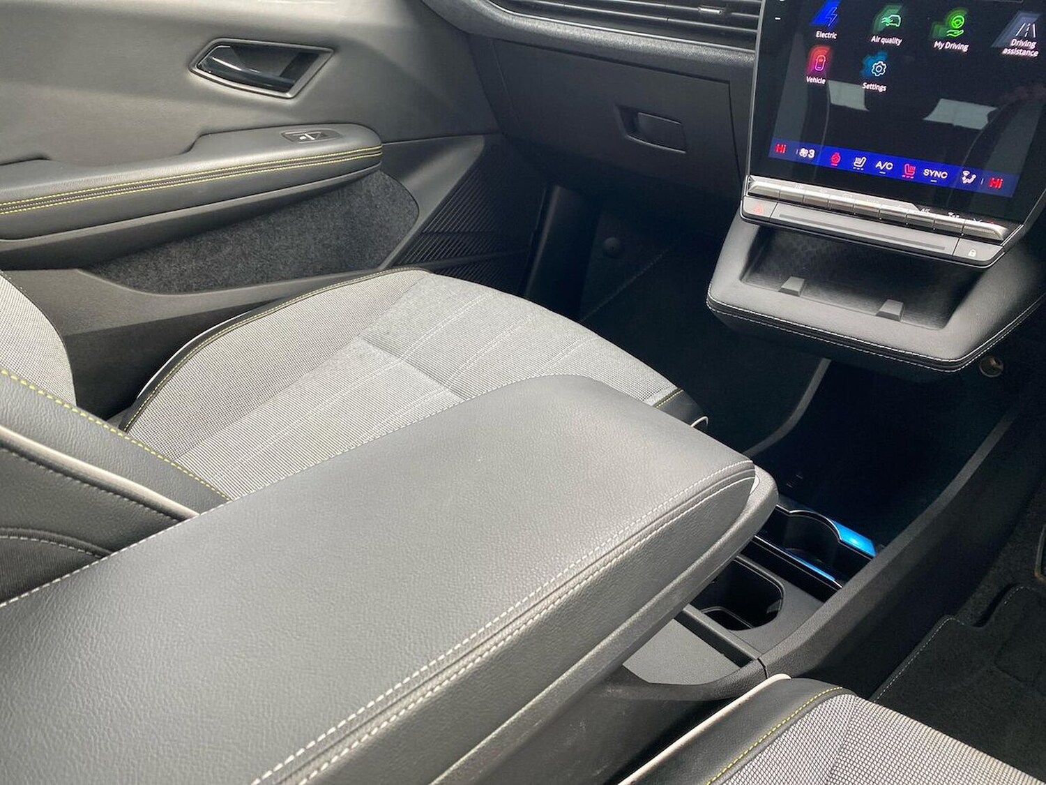 Used Renault Megane E Tech 2024 for sale - 78210202: Photo 15