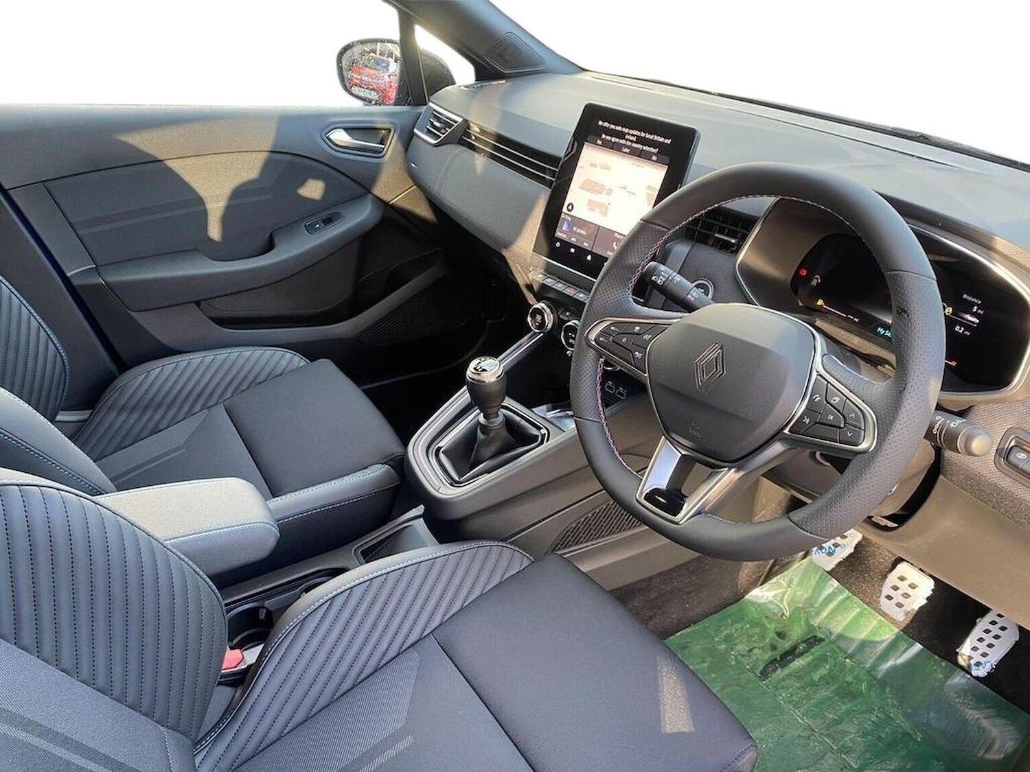 Used Renault Clio 2025 for sale - 77033407: Photo 15