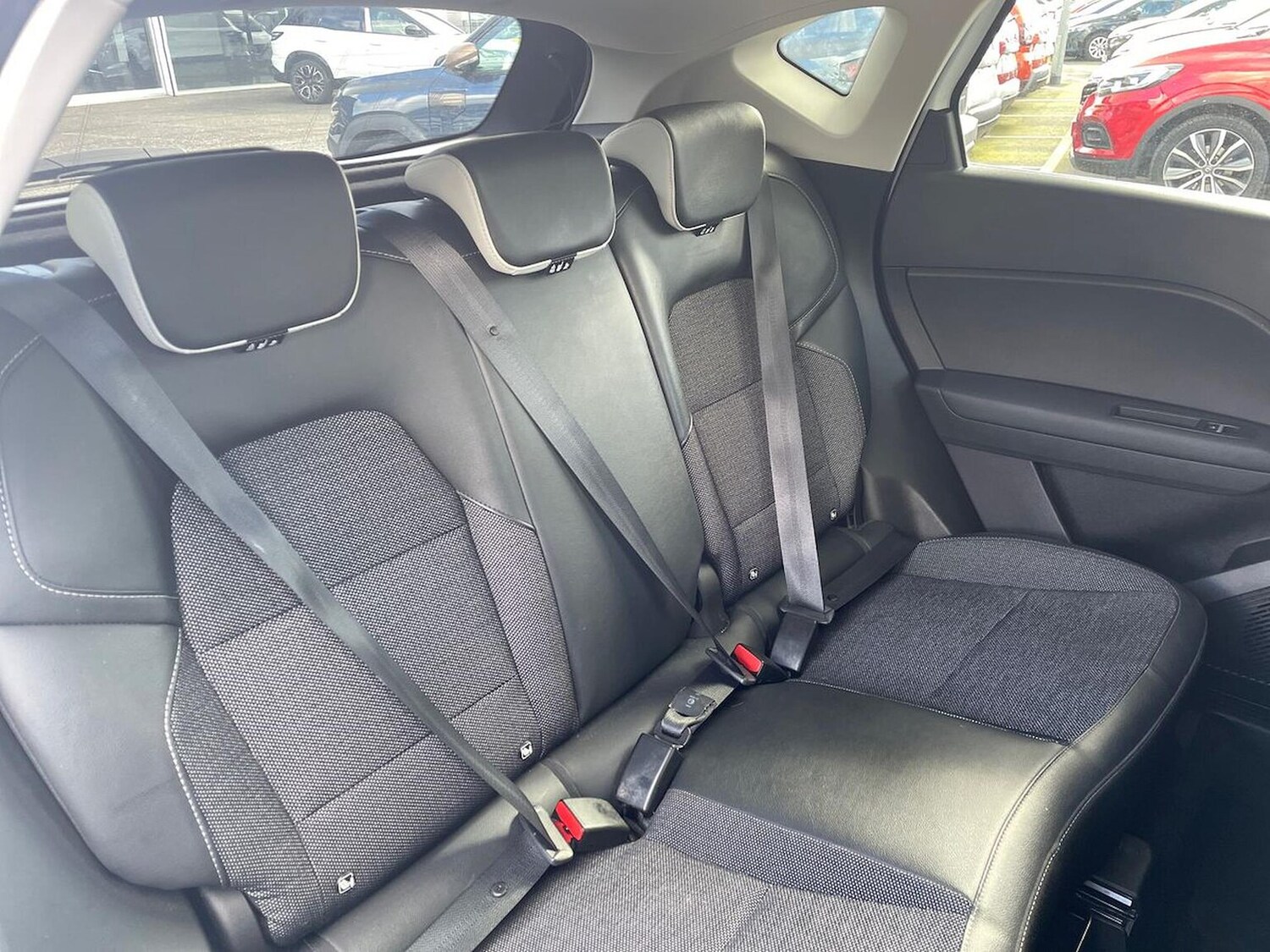 Used Renault Captur 2023 for sale - 78191631: Photo 18