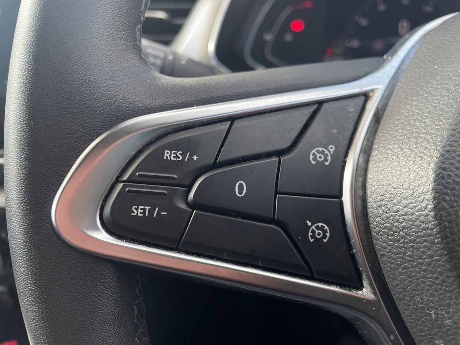 Used Renault Captur 2023 for sale - 78191631: Photo 27