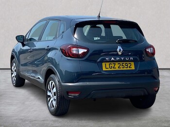 Used Renault Captur 2018 for sale - 79013090: Photo