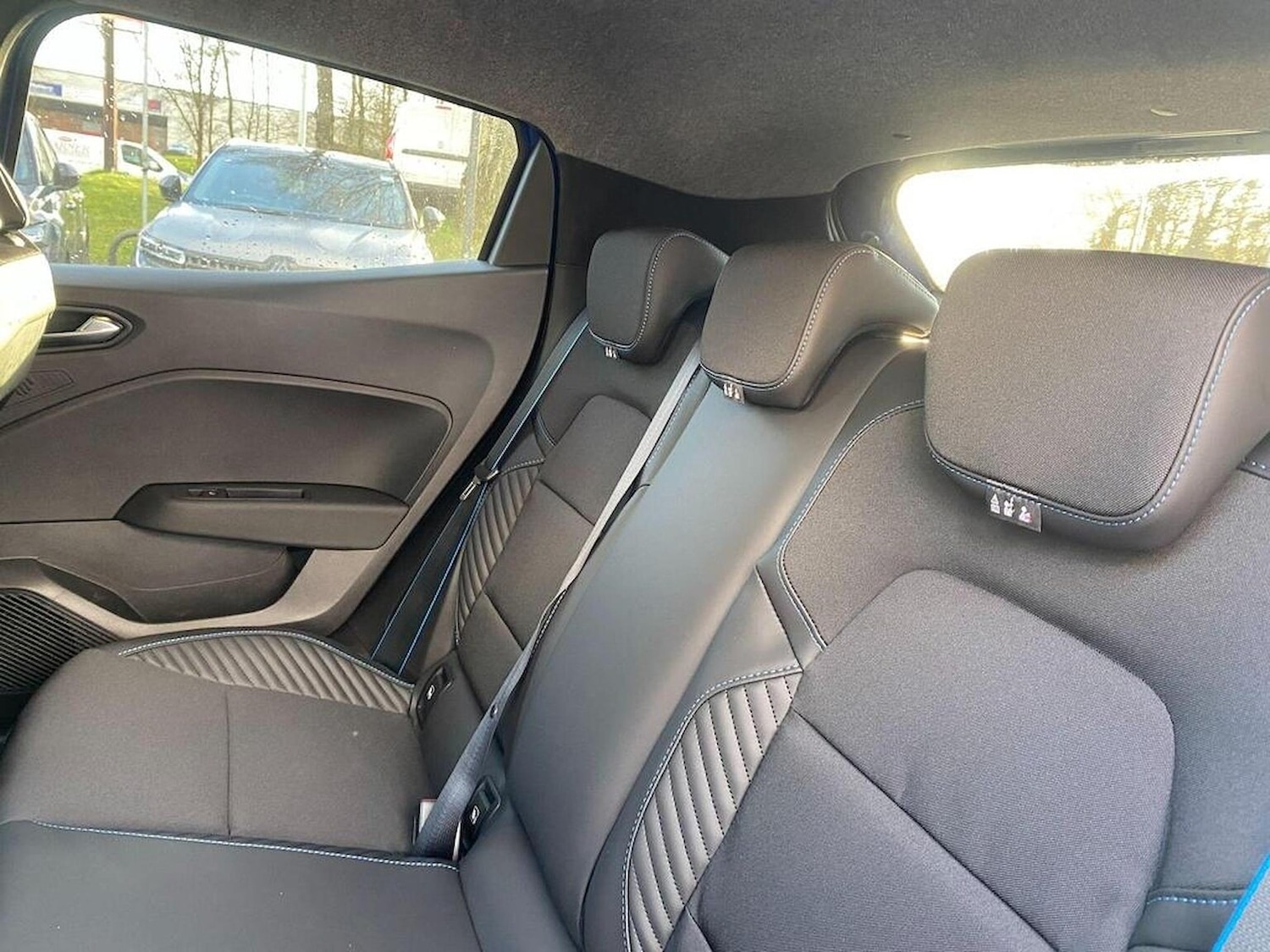 Used Renault Clio 2025 for sale - 77488510: Photo 14