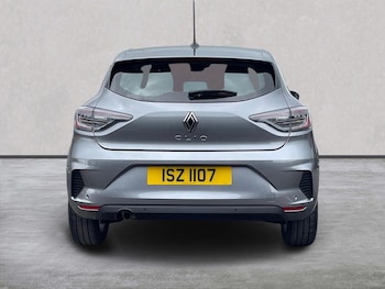 Used Renault Clio 2024 for sale - 78526602: Photo