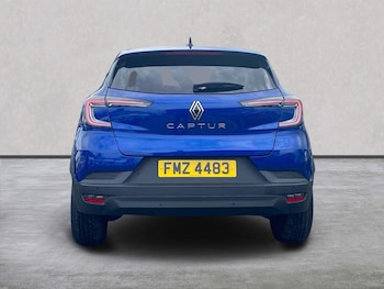 Used Renault Captur 2024 for sale - 75490834: Photo