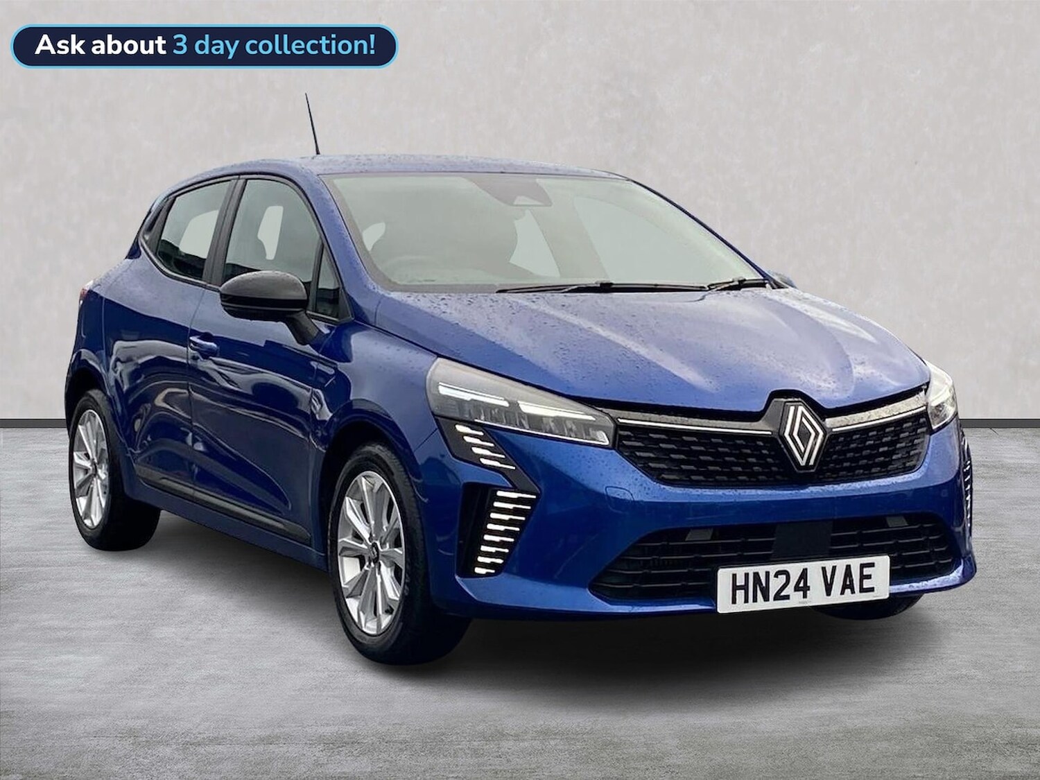 Used Renault Clio 2024 for sale - 76422372: Photo 1