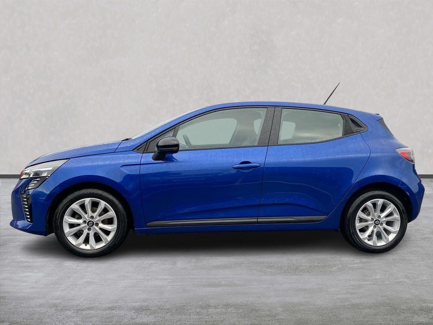 Used Renault Clio 2024 for sale - 76422372: Photo 19