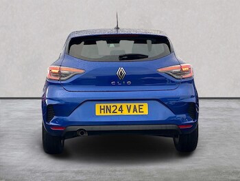 Used Renault Clio 2024 for sale - 76422372: Photo