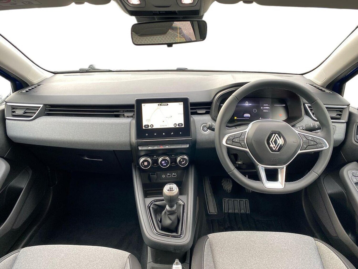 Used Renault Clio 2024 for sale - 76422372: Photo 8