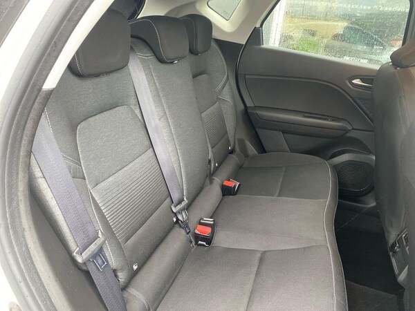Used Renault Captur 2020 for sale - 76082453: Photo 16