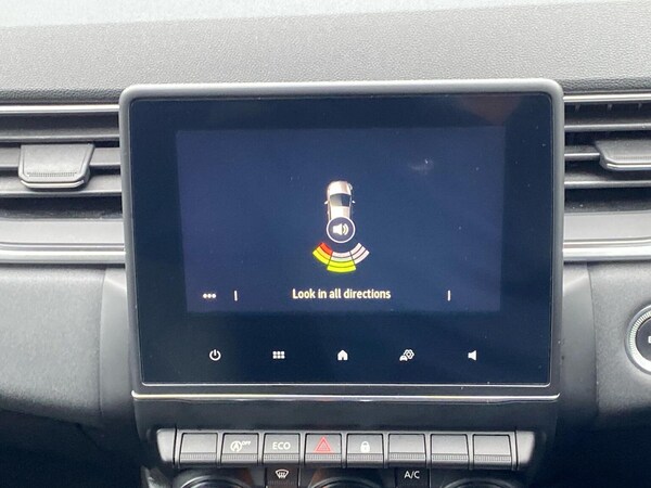 Used Renault Captur 2020 for sale - 76082453: Photo 23