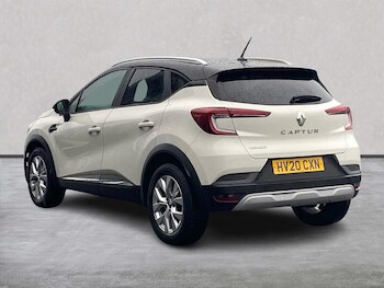 Used Renault Captur 2020 for sale - 76082453: Photo 2