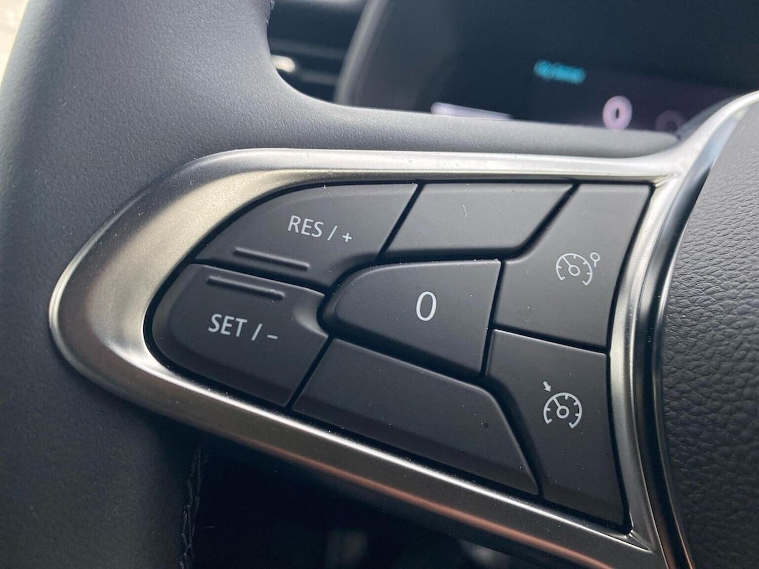 Used Renault Clio 2025 for sale - 76357873: Photo 19