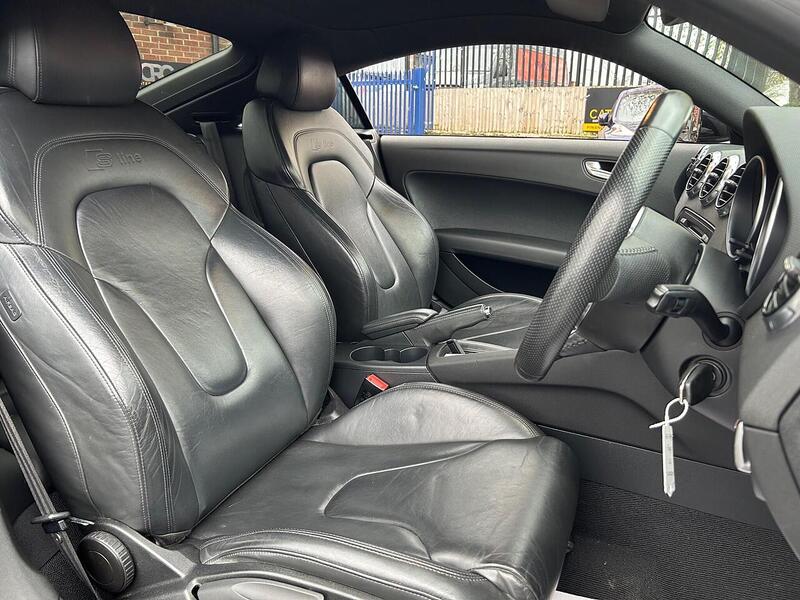 Used Audi TT 2014 for sale - 76547365: Photo 17