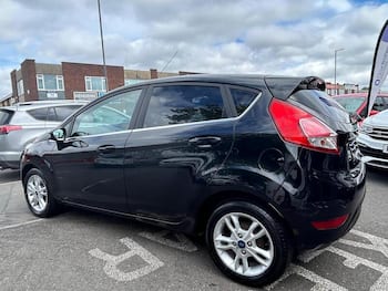 Used Ford Fiesta 2017 for sale - 79434253: Photo
