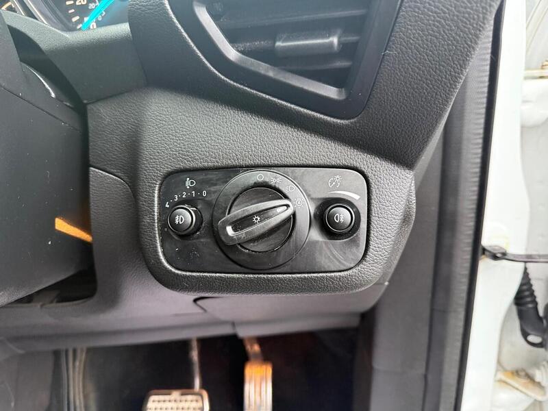 Used Ford Kuga 2017 for sale - 77370324: Photo 15