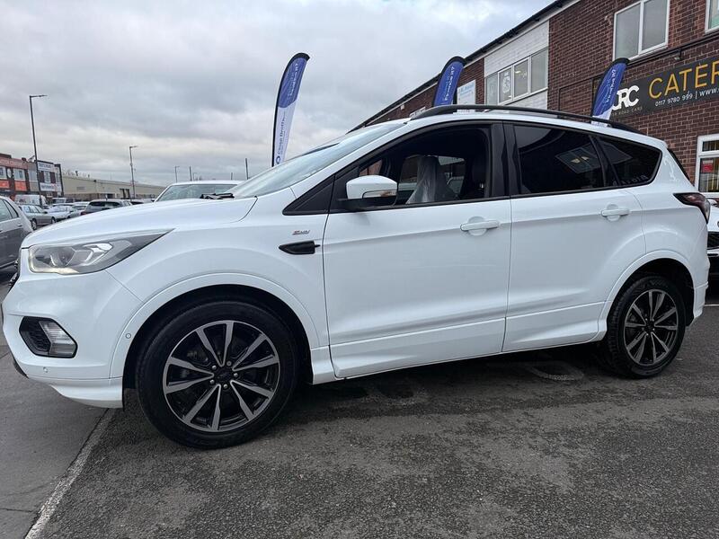 Used Ford Kuga 2017 for sale - 77370324: Photo 5