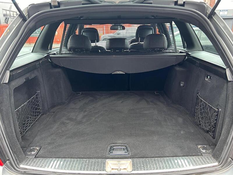 Used Mercedes-Benz C Class 2013 for sale - 76740866: Photo 29