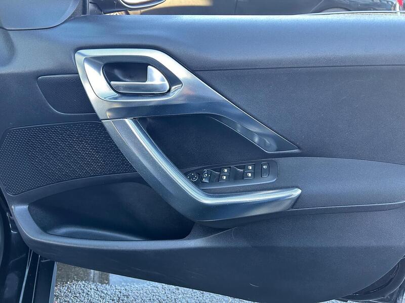 Used Peugeot 2008 2017 for sale - 76924018: Photo 26