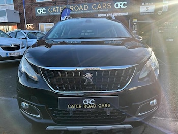 Used Peugeot 2008 2017 for sale - 76924018: Photo