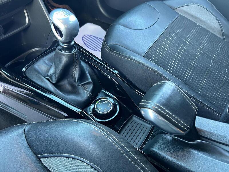 Used Peugeot 2008 2017 for sale - 76924018: Photo 36