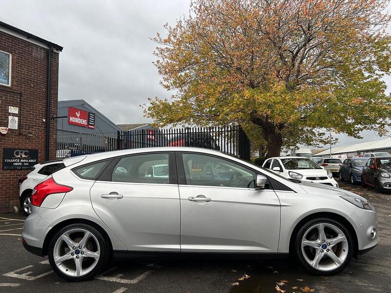 Used Ford Focus 2013 for sale - 76450335: Photo 12