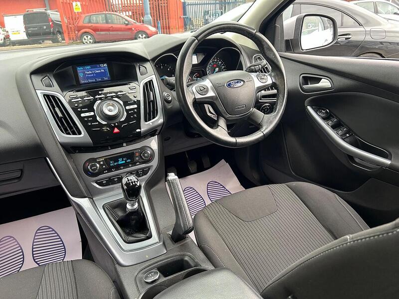 Used Ford Focus 2013 for sale - 76450335: Photo 23